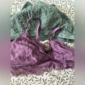 La Vie En Rose Bralettes NWOT